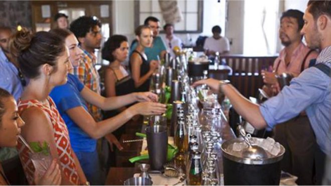 Master the Art of Mixology: Bartending Course in Dallas