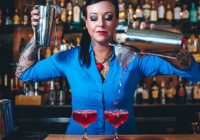 Crafting Cocktails in Houston: Bartending Training at Its Best