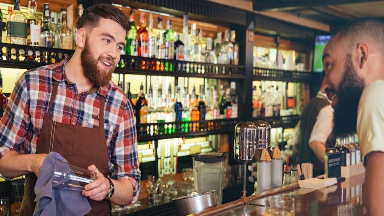 Raise the Bar in Austin: Bartending Course Opportunities – Texas ...